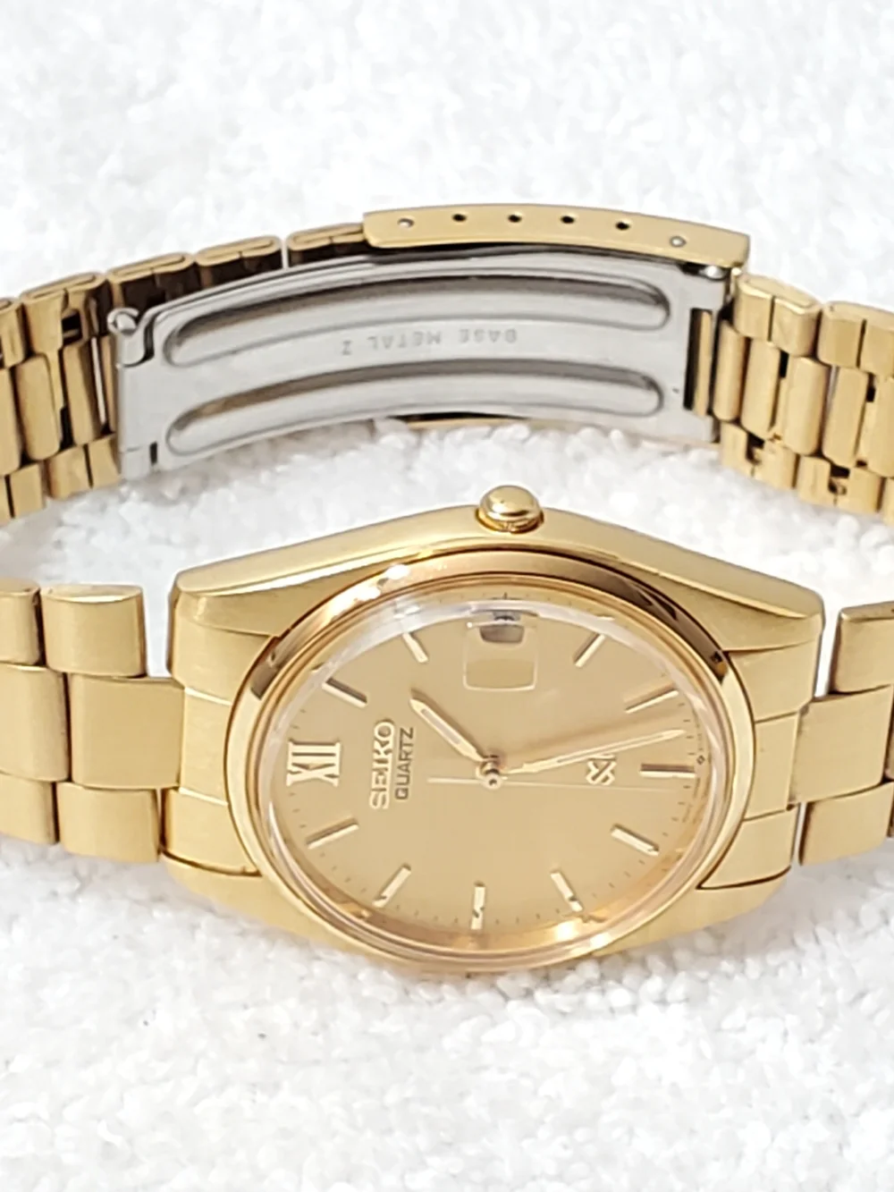 Seiko SQ Vintage Men's Gold Tone Date Quartz Watch Roman Numeral One Jewel